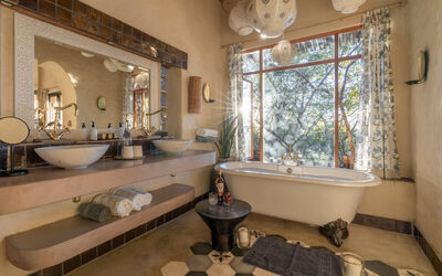 Bathroom | The Nut House