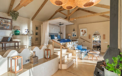 Bedroom | The Nut House