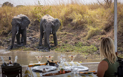 Dining | Ila Safari Lodge