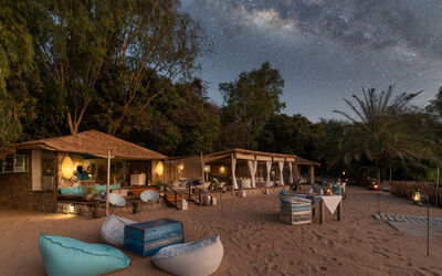 Kaya by Night | Kaya Mawa
