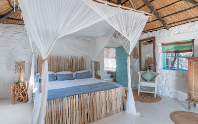 Yofu | Bedroom