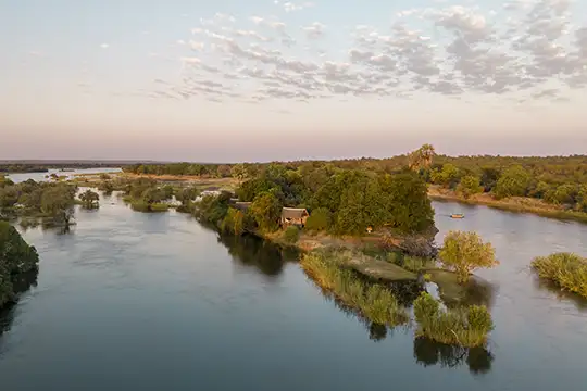 Sindabezi Lodge